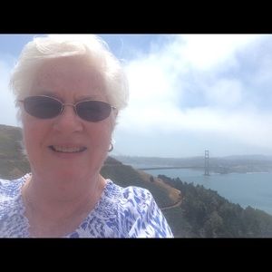 Meet your Posher, Suzanne